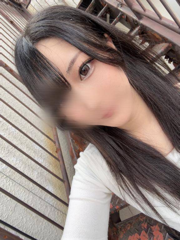 石橋ふゆなpicture