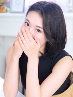 中野まゆこ