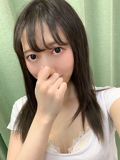 木内まゆ
